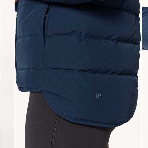 Lululemon Just Enough Puff Jacket
Inkwell size 4 - Picture 16 of 16